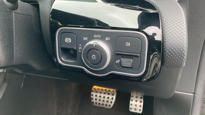 Mercedes-Benz CLA 200 AMG Line Executive 4dr Tip Auto Petrol Saloon